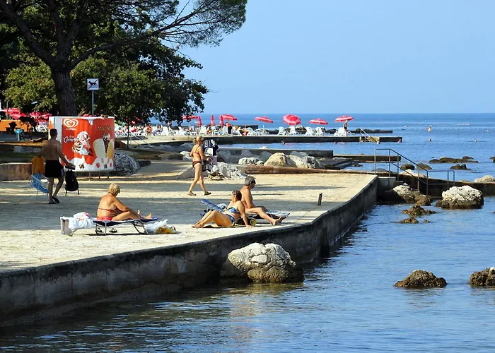 With A Parking Space - 22813 Umag